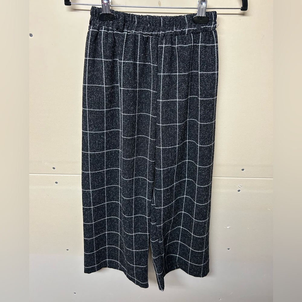 2/$20❤️- PANTS | Women’s pants size small